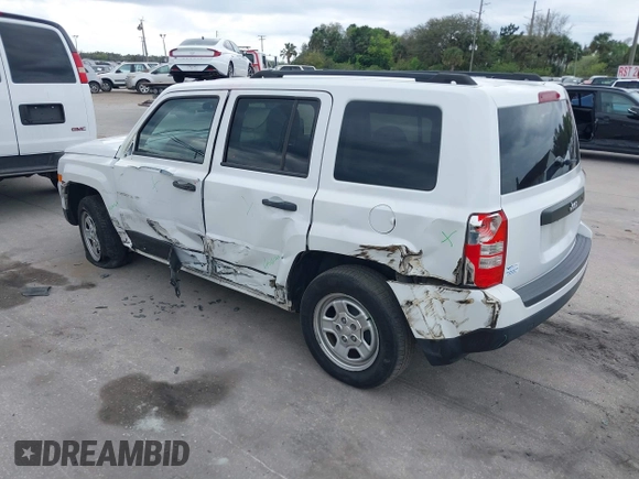 2015 Jeep Patriot Sport with VIN 1C4NJPBB1FD149769, listed as a IAAI auction lot 41601345 with 78,895 mi miles. Bid and sale history available at carsss.com. Image 3.