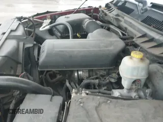 2014 Ram 1500 Big Horn z VIN 1C6RR7GG9ES111593, wystawiony jako IAAI lot #40772200 z przebiegiem 201 805 mil mil oraz . Historia ofert i sprzedaży dostępna na DreamBid. Obrazek 19.