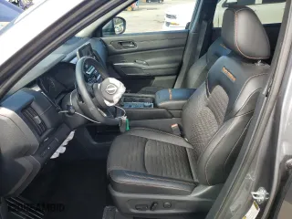 2024 Nissan Pathfinder SV with VIN 5N1DR3BD0RC227124, listed as a Copart auction lot 45140885 with 19,989 mi miles and Salvage Title. Bid and sale history available at carsss.com. Image 7.