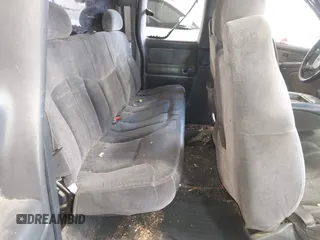2002 Chevrolet Silverado 1500 LS with VIN 2GCEC19V621280774, listed as a IAAI auction lot 40976003 with 354,600 mi miles and . Bid and sale history available at DreamBid. Image 8.
