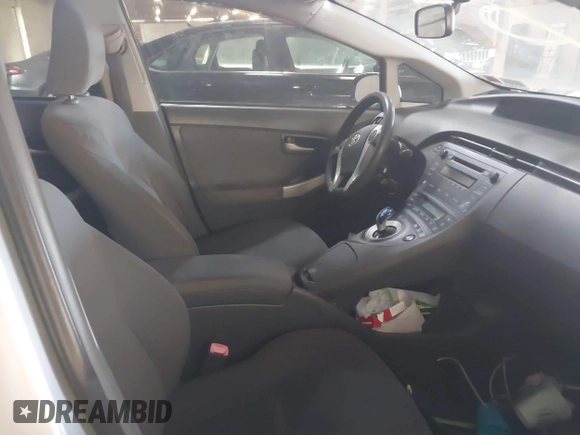2010 Toyota Prius II with VIN JTDKN3DU3A1010705, listed as a IAAI auction lot 38795109 with 257,772 mi miles and . Bid and sale history available at carsss.com. Image 5.