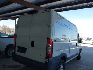 2017 Ram ProMaster Cargo Van with VIN 3C6TRVBG8HE542757, listed as a IAAI auction lot 41665335 with 72,358 mi miles. Bid and sale history available at carsss.com. Image 4.