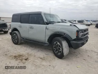 2024 Ford Bronco Outer Banks with VIN 1FMDE8BH3RLB22749, listed as a Copart auction lot 42867855 with 1,693 mi miles and Salvage Title. Bid and sale history available at DreamBid. Image 4.