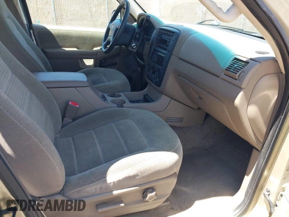 2002 Ford Explorer XLT with VIN 1FMDU63E32ZB26170, listed as a IAAI auction lot 42170224 with 174,244 mi miles and . Bid and sale history available at DreamBid. Image 5.
