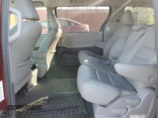 2017 Toyota Sienna XLE Auto Access Seat with VIN 5TDYZ3DC4HS805975, listed as a Copart auction lot 52380405 with 138,276 mi miles and Salvage Title. Bid and sale history available at DreamBid. Image 11.