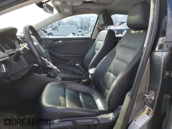 2016 Volkswagen Jetta Sedan 1.8T SEL with VIN 3VWL07AJXGM215693, listed as a Copart auction lot 41602695 with 146,598 mi miles and Salvage Title. Bid and sale history available at carsss.com. Image 7.