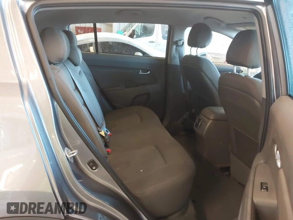2015 Kia Sportage LX with VIN KNDPB3ACXF7686082, listed as a IAAI auction lot 41282616 with 107,613 mi miles and . Bid and sale history available at carsss.com. Image 8.
