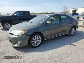 2014 Toyota Camry SE with VIN 4T1BK1FK2EU539300, listed as a Copart auction lot 72470064 with 0 mi miles and Salvage Title. Bid and sale history available at carsss.com. Image 1.