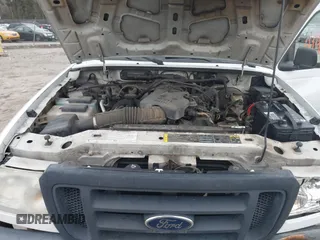 2005 Ford Ranger XL with VIN 1FTZR15E95PA54029, listed as a IAAI auction lot 41417869 with 211,193 mi miles. Bid and sale history available at carsss.com. Image 10.
