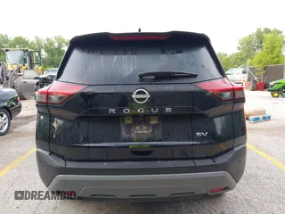 2023 Nissan Rogue SV z VIN JN8BT3BA7PW421121, wystawiony jako IAAI lot #42335059 z przebiegiem 57 866 mil mil oraz . Historia ofert i sprzedaży dostępna na DreamBid. Obrazek 17.