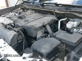 2022 Toyota Tundra SR5 с VIN 5TFLA5AB8NX018073, выставлен на аукционе IAAI как лот 41782146 с пробегом 57 053 миль миль и . История ставок и продаж доступна на DreamBid. Изображение 20.