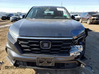 2024 Honda CR-V LX with VIN 2HKRS4H29RH432388, listed as a Copart auction lot 82054734 with 27,746 mi miles and Salvage Title. Bid and sale history available at DreamBid. Image 5.