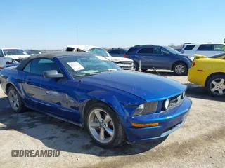 2006 Ford Mustang GT Deluxe with VIN 1ZVHT85H565226972, listed as a IAAI auction lot 41672404 with 128,660 mi miles and . Bid and sale history available at DreamBid. Image 1.