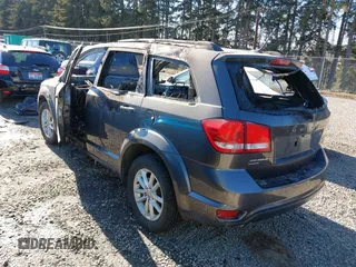 2015 Dodge Journey SXT with VIN 3C4PDDBG3FT755577, listed as a IAAI auction lot 41560150 with Not Provided miles and . Bid and sale history available at DreamBid. Image 3.