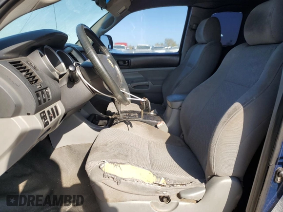 2008 Toyota Tacoma PreRunner with VIN 5TETU62N08Z553434, listed as a Copart auction lot 85938224 with 304,958 mi miles and Clean Title. Bid and sale history available at DreamBid. Image 7.