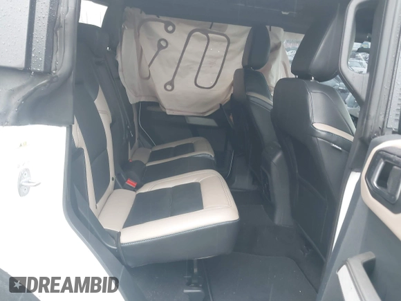 2023 Ford Bronco с VIN 1FMEE5DP6PLB75580, выставлен на аукционе IAAI как лот 42616341 с пробегом 23 098 миль миль и . История ставок и продаж доступна на DreamBid. Изображение 8.
