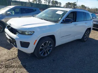 2023 Jeep Grand Cherokee Overland with VIN 1C4RJHDG3PC508742, listed as a IAAI auction lot 41250518 with 23,035 mi miles and . Bid and sale history available at DreamBid. Image 17.