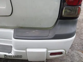 2005 Chevrolet TrailBlazer LT with VIN 1GNDT13S252253903, listed as a IAAI auction lot 42075661 with 186,673 mi miles and . Bid and sale history available at DreamBid. Image 16.