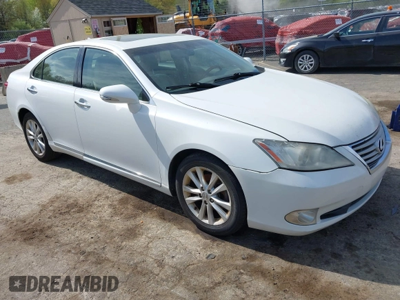 2011 Lexus ES with VIN JTHBK1EG6B2444679, listed as a IAAI auction lot 42181070 with 192,416 mi miles. Bid and sale history available at carsss.com. Image 1.