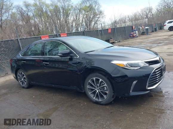 2018 Toyota Avalon XLE with VIN 4T1BK1EB2JU271022, listed as a IAAI auction lot 41888633 with 44,946 mi miles and . Bid and sale history available at DreamBid. Image 13.
