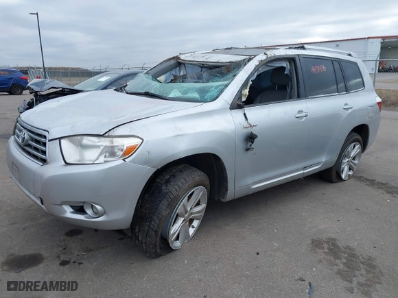 2010 Toyota Highlander Limited with VIN JTEDK3EH9A2163422, listed as a IAAI auction lot 41131436 with 82,199 mi miles. Bid and sale history available at carsss.com. Image 17.