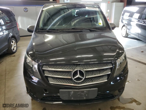 2018 Mercedes-Benz Metris Passenger Van with VIN WD4PG2EE6J3411273, listed as a Copart auction lot 76524433 with 179,229 mi miles. Bid and sale history available at carsss.com. Image 5.