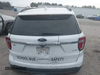 2016 Ford Explorer with VIN 1FM5K8B89GGC10854, listed as a IAAI auction lot 41611788 with 118,534 mi miles and . Bid and sale history available at carsss.com. Image 17.