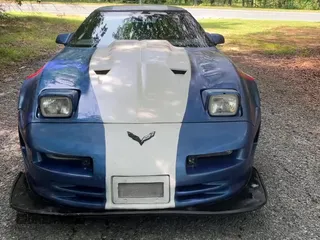1988 Chevrolet Corvette with VIN 1G1YY2187J5109273, listed as a Copart auction lot 63516345 with 83,464 mi miles and Clean title. Bid and sale history available at DreamBid. Image 11.