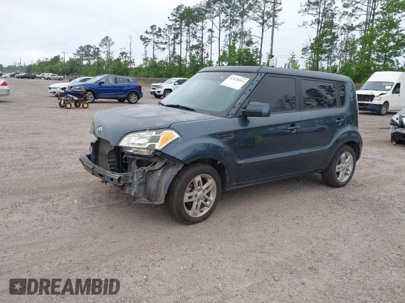 2011 Kia Soul + with VIN KNDJT2A29B7346601, listed as a IAAI auction lot 42128954 with 247,952 mi miles. Bid and sale history available at carsss.com. Image 2.