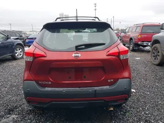2020 Nissan Kicks SR with VIN 3N1CP5DV4LL565762, listed as a IAAI auction lot 40889527 with 98,722 mi miles. Bid and sale history available at carsss.com. Image 16.