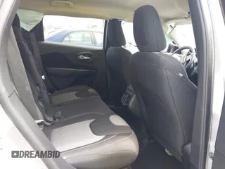 2016 Jeep Cherokee Sport with VIN 1C4PJLAB2GW324331, listed as a IAAI auction lot 42432937 with 50,270 mi miles and . Bid and sale history available at DreamBid. Image 8.