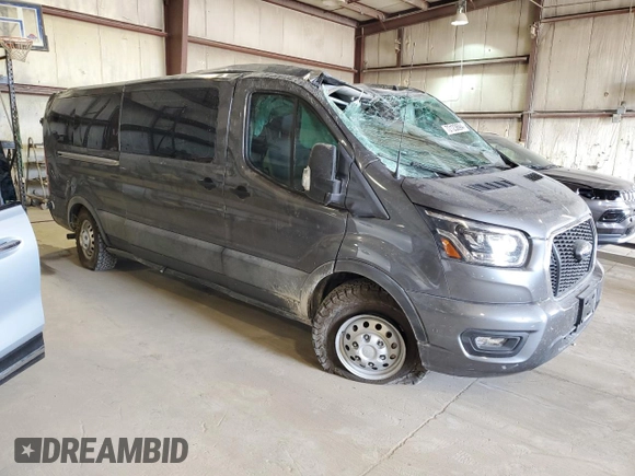 2023 Ford Transit Passenger XL with VIN 1FBAX9YG7PKA99683, listed as a Copart auction lot 72123694 with 21,370 mi miles and Salvage Title. Bid and sale history available at DreamBid. Image 4.
