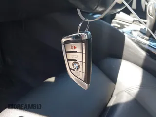 2019 BMW 5 Series 530i xDrive с VIN WBAJA7C58KG909998, выставлен на аукционе IAAI как лот 42203841 с пробегом 132 313 миль миль и . История ставок и продаж доступна на DreamBid. Изображение 11.