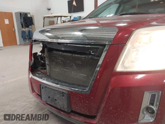 2013 GMC Terrain SLT with VIN 2GKALUEK7D6276450, listed as a IAAI auction lot 41897237 with 164,902 mi miles and . Bid and sale history available at carsss.com. Image 13.