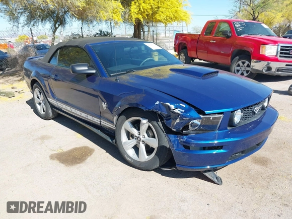 2009 Ford Mustang with VIN 1ZVHT84NX95133912, listed as a IAAI auction lot 42046053 with 57,438 mi miles and . Bid and sale history available at DreamBid. Image 1.