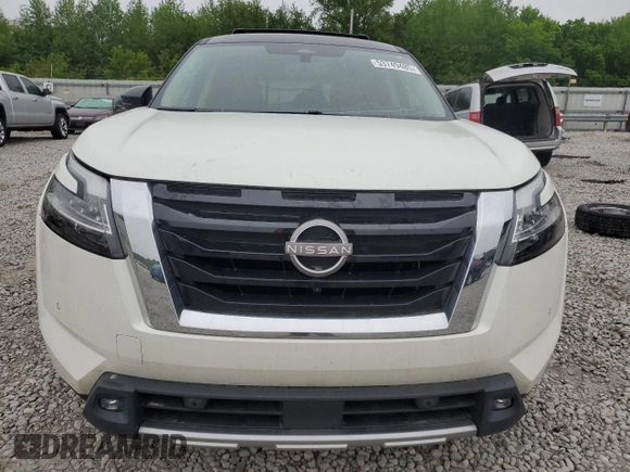 2022 Nissan Pathfinder Platinum z VIN 5N1DR3DH8NC206161, wystawiony jako Copart lot #53749485 z przebiegiem 54 429 mil mil oraz Szkoda całkowita • Salvage title. Historia ofert i sprzedaży dostępna na DreamBid. Obrazek 5.