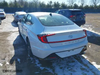 2021 Hyundai Sonata SEL Plus with VIN 5NPEJ4J20MH124949, listed as a IAAI auction lot 41283509 with 82,519 mi miles. Bid and sale history available at carsss.com. Image 3.