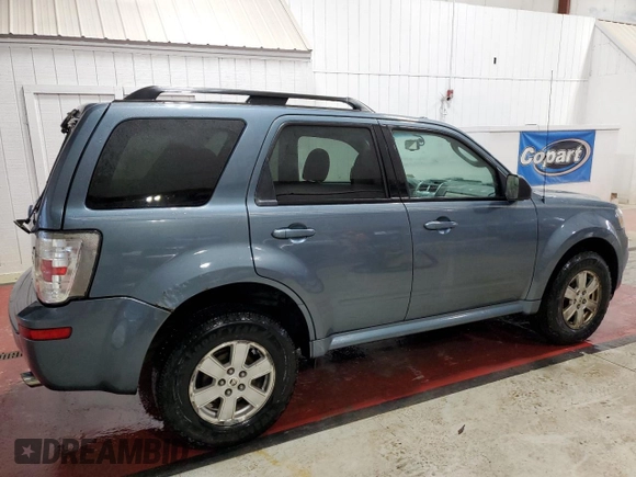 2010 Mercury Mariner with VIN 4M2CN9BG6AKJ07924, listed as a Copart auction lot 82535624 with 111,783 mi miles and Salvage title. Bid and sale history available at DreamBid. Image 3.