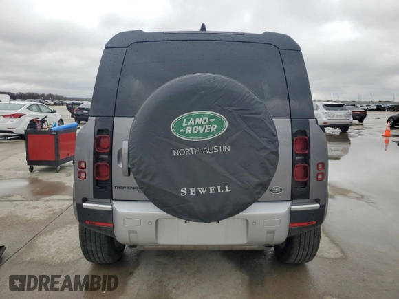 2021 Land Rover Defender SE z VIN SALEP7RU3M2035411, wystawiony jako Copart lot #44968195 z przebiegiem 25 192 mil mil oraz Czysty tytuł • Clean title. Historia ofert i sprzedaży dostępna na DreamBid. Obrazek 6.