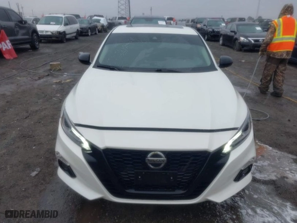 2022 Nissan Altima 2.5 SR with VIN 1N4BL4CV1NN408151, listed as a IAAI auction lot 41619122 with NaN miles. Bid and sale history available at carsss.com. Image 12.