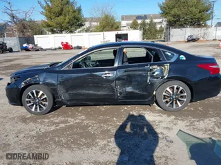 2018 Nissan Altima 2.5 SV with VIN 1N4AL3AP5JC265091, listed as a IAAI auction lot 41293465 with 102,343 mi miles. Bid and sale history available at carsss.com. Image 14.