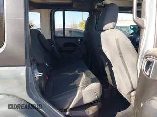 2024 Jeep Wrangler Willys z VIN 1C4RJXN65RW132000, wystawiony jako IAAI lot #41839686 z przebiegiem 14 796 mil mil oraz . Historia ofert i sprzedaży dostępna na DreamBid. Obrazek 8.