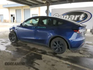 2024 Tesla Model Y с VIN 7SAYGDED2RF119770, выставлен на аукционе Copart как лот 53520875 с пробегом 6 712 миль миль и Списание • Salvage title. История ставок и продаж доступна на DreamBid. Изображение 2.
