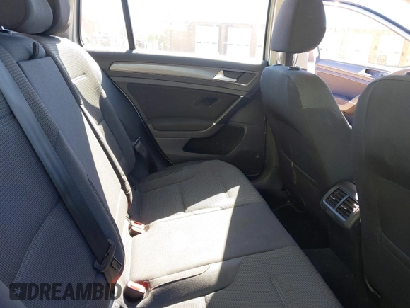 2019 Volkswagen Golf SportWagen S with VIN 3VW117AU5KM509395, listed as a IAAI auction lot 41648241 with 73,840 mi miles. Bid and sale history available at carsss.com. Image 8.