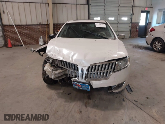 2012 Lincoln MKZ Hybrid with VIN 3LNDL2L38CR825066, listed as a IAAI auction lot 41288153 with 107,415 mi miles and . Bid and sale history available at DreamBid. Image 12.