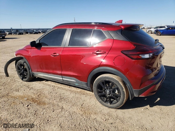 2022 Nissan Kicks SR with VIN 3N1CP5DVXNL494120, listed as a Copart auction lot 47096275 with 21,070 mi miles and Salvage Title. Bid and sale history available at carsss.com. Image 2.