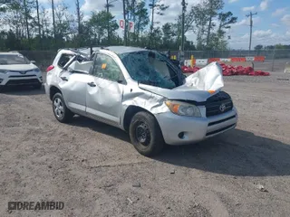 2007 Toyota RAV4 with VIN JTMZD33V875046998, listed as a IAAI auction lot 41910374 with 1 mi miles. Bid and sale history available at carsss.com. Image 1.