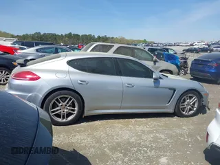 2014 Porsche Panamera z VIN WP0AA2A70EL007514, wystawiony jako IAAI lot #41910398 z przebiegiem 72 434 mil mil oraz . Historia ofert i sprzedaży dostępna na DreamBid. Obrazek 13.