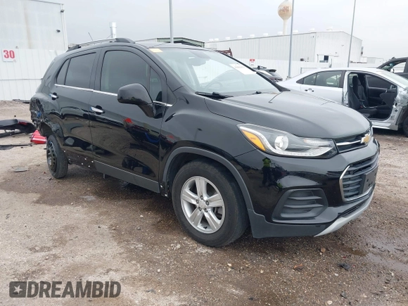 2020 Chevrolet Trax LT z VIN 3GNCJLSB2LL136235, wystawiony jako IAAI lot #41866450 z przebiegiem 65 129 mil mil oraz . Historia ofert i sprzedaży dostępna na DreamBid. Obrazek 1.