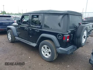 2018 Jeep Wrangler Unlimited Sport S with VIN 1C4HJXDG3JW150232, listed as a IAAI auction lot 42379385 with 60,679 mi miles and . Bid and sale history available at DreamBid. Image 3.